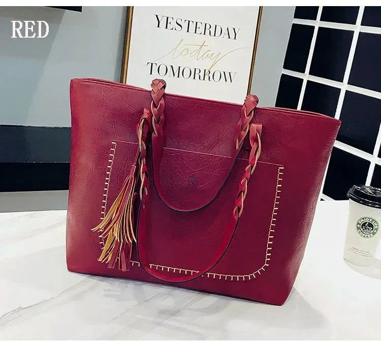 Elegant Women's Leather Bag Amélie