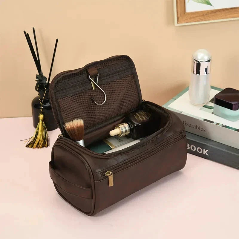 Monarch Chérie Vintage Leather Necessaire