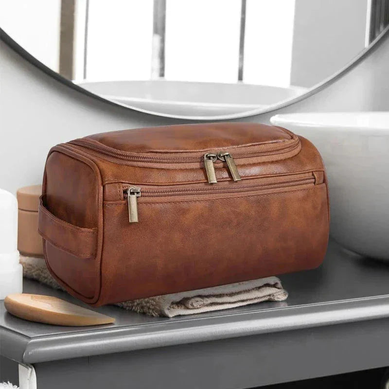 Monarch Chérie Vintage Leather Necessaire