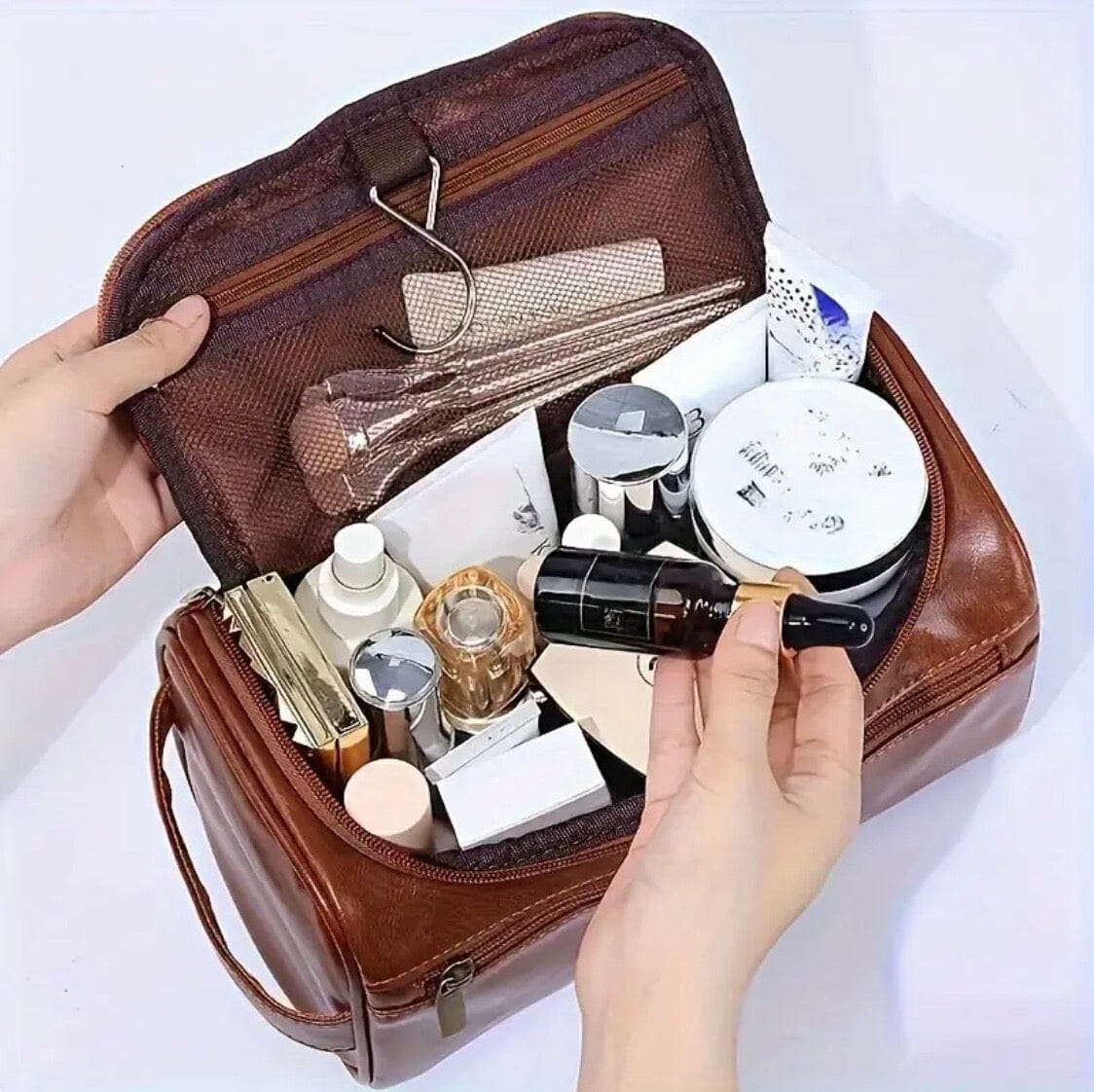 Monarch Chérie Vintage Leather Necessaire