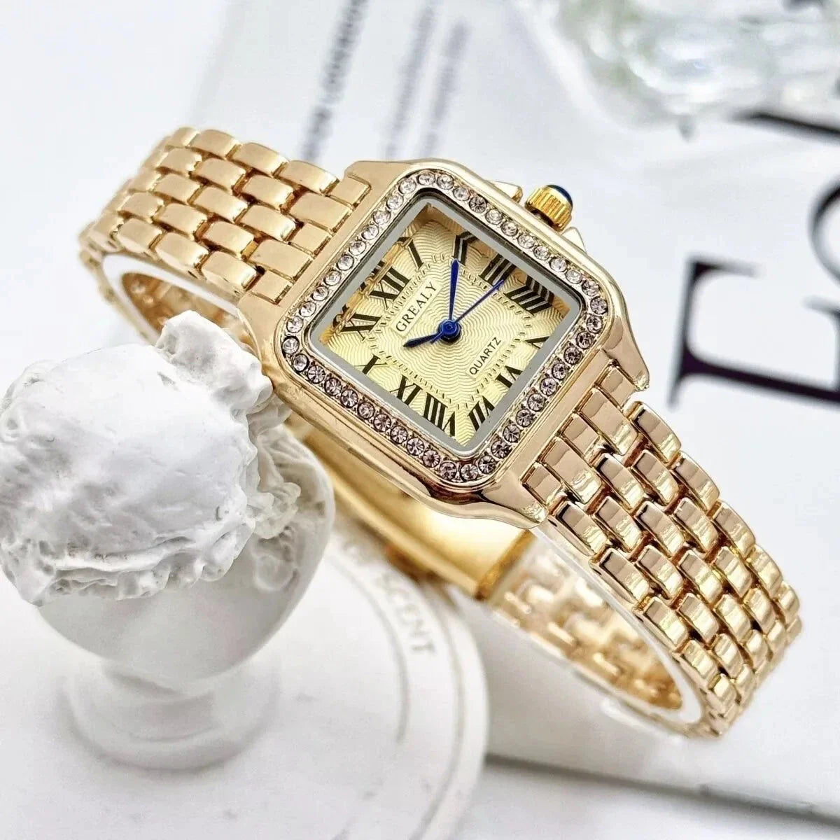 Elara Milano Women's Casual Watch