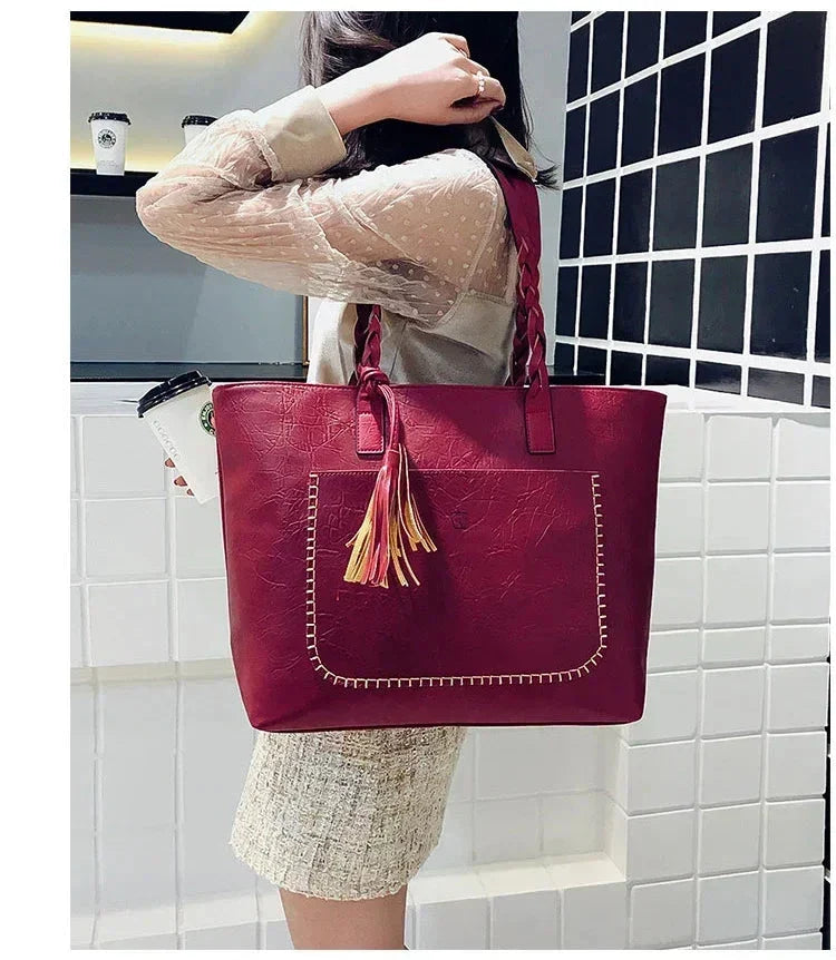 Elegant Women's Leather Bag Amélie