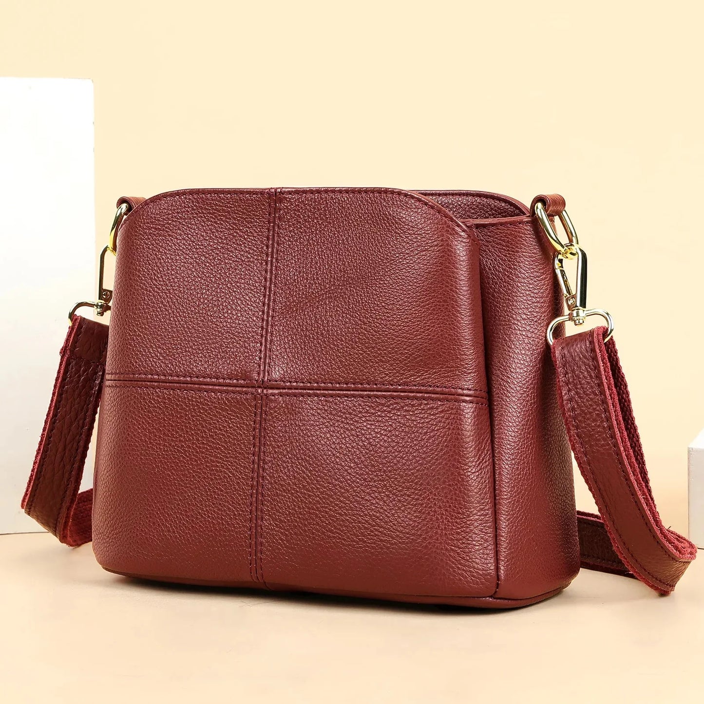 Eloise Royale Women's Leather Bag