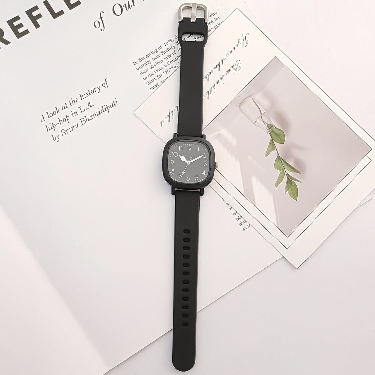 Lizzie Women's Quartz Watch