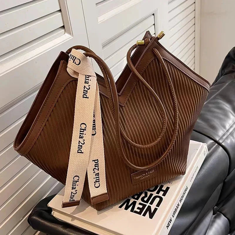 Juliet Leather Shoulder Bag