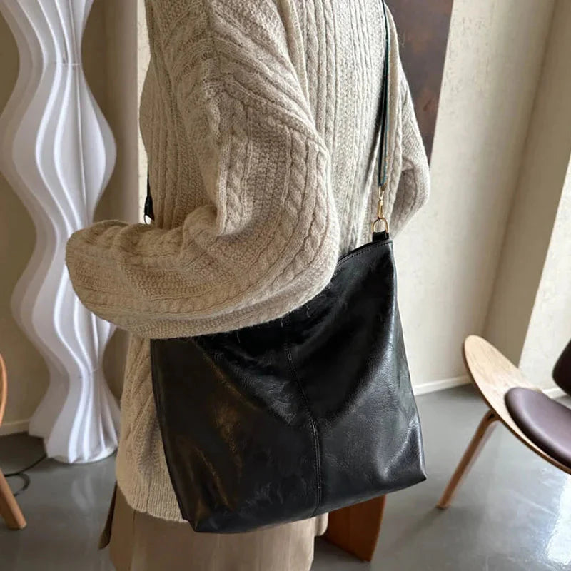Vintage Leather Crossbody Bag for Women